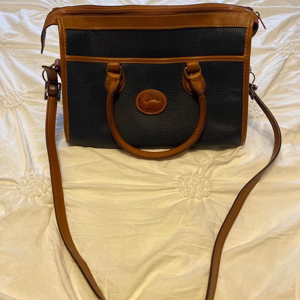 Vintage Dooney and Bourke Purse